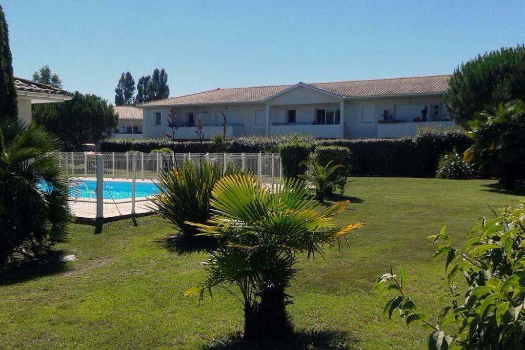 Appartement T2 A Cazaux, Pres Du Lac, Dans Residence Avec Piscine La Teste-de-Buch Kültér fotó